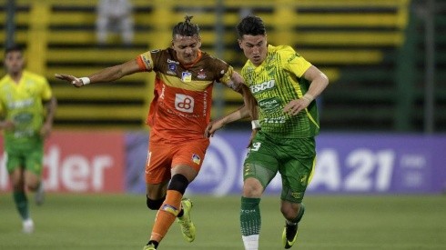 Carlos Garcés durante un partido de Delfín.