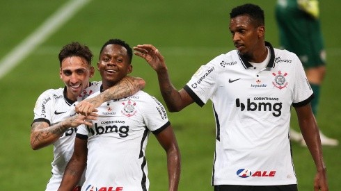 (VIDEO) Juan Cazares y un pase gol con Corinthians