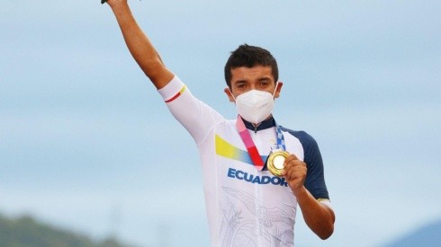 Richard Carapaz ganó la tercera medalla olímpica en la historia del Ecuador. Foto: @INEOSGrenadiers