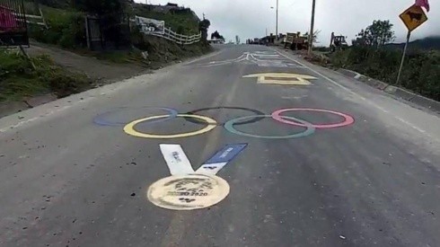 En esta calle también se han pintado otros logros del ciclista. Foto: captura de pantalla