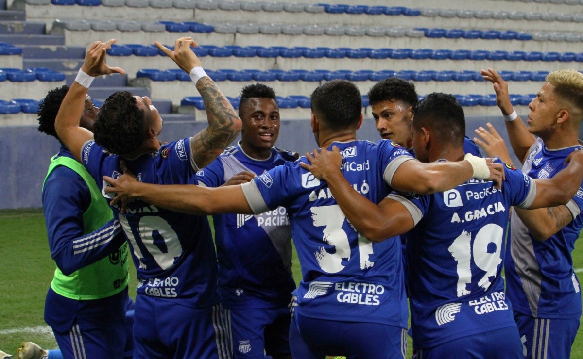 Baja Sensible Titular De Emelec No Estará En El Clásico Del Astillero Marlon Mejía 7000