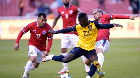 Ecuador v Chile - FIFA World Cup 2022 Qatar Qualifier