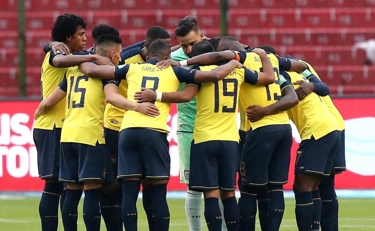 Ecuador Enfrenta A Uruguay Buscando Sus Primeros Puntos Fuera De La Altura