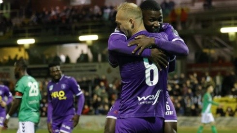 (VIDEO) Moisés Caicedo marca su primer gol en Bélgica