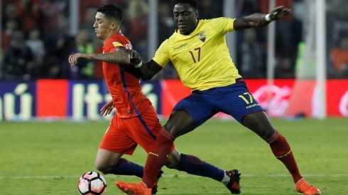 Chile v Ecuador - FIFA 2018 World Cup Qualifiers