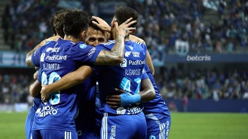 Emelec ha aplazado sus elecciones a lo largo de todo este año. Foto: API