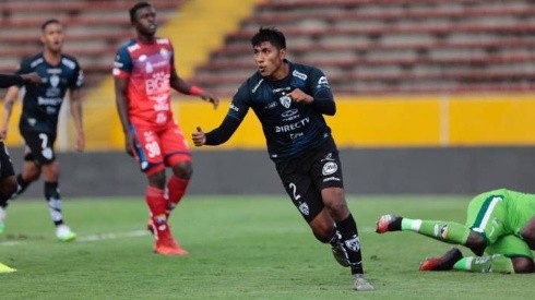 Luis Segovia daría el salto al fútbol del exterior