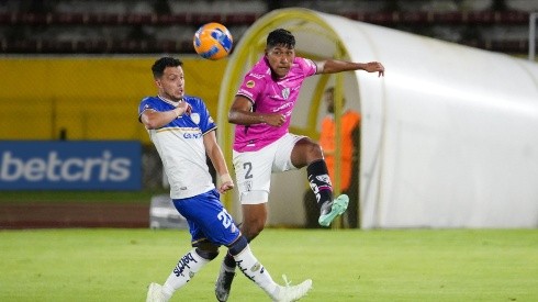 Luis Segovia disputando la LigaPro con Independiente Del Valle. Foto: API.