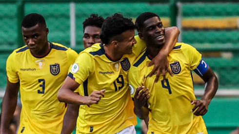 Jugadores de Ecuador celebrando el gol del Sudamericano Sub 20. Foto: LaTri