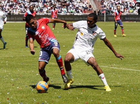 ¡Golpe rojo! Liga de Quito presenta su equipo 2023 con dos baldazos de agua fría (VIDEO)