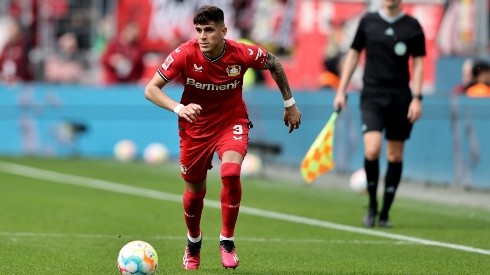 Piero Hincapié es titular en el Bayer Leverkusen. Foto: GettyImages
