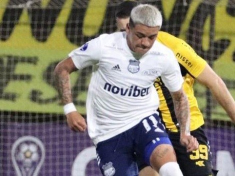Emelec rescató un empate en Asunción sobre el final
