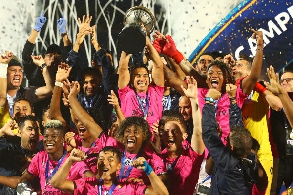 IDV fue campeón de la Sudamericana en 2019. (Getty)